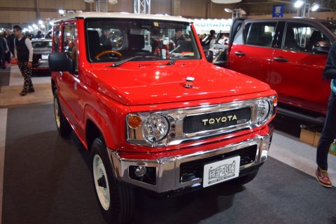 東京　オートサロン　カスタムカー　ハイエース　ジムニー　FJクルーザー　花壇自動車学校　 (2)